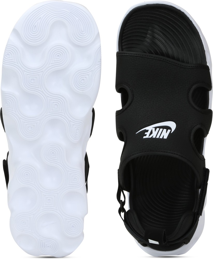 Nike sandals best sale squeeze me