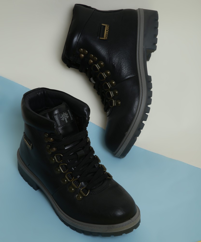 Woodland on sale boots flipkart