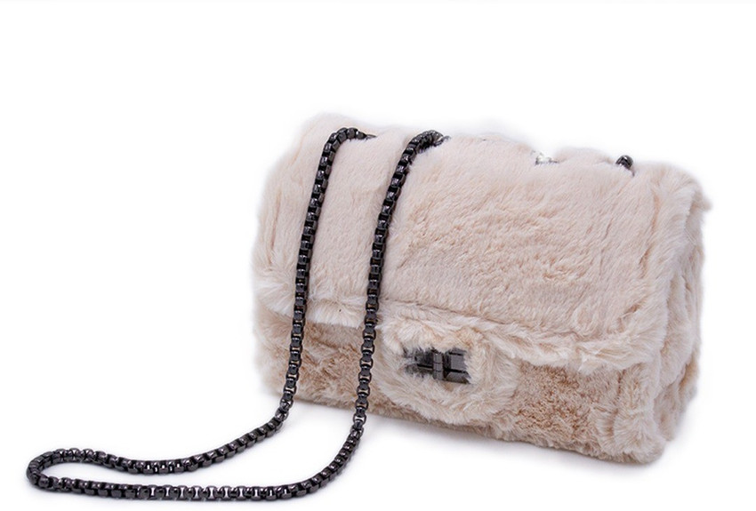 Aggregate more than 64 faux fur bags latest in.duhocakina