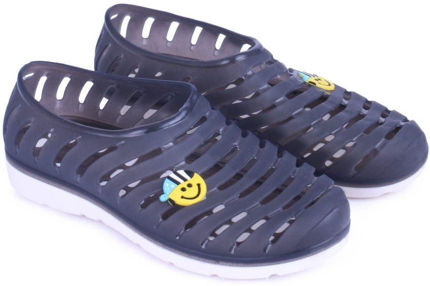 Plastic shoes for outlet women