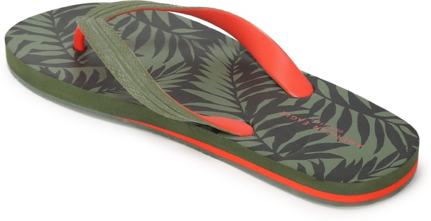 American eagle outfitters men's best sale flip flops