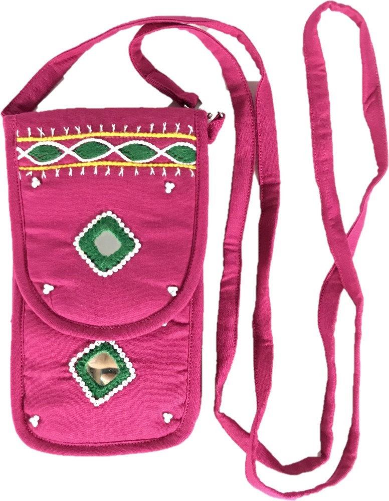 Ladies hand purse on sale with mobile pouch