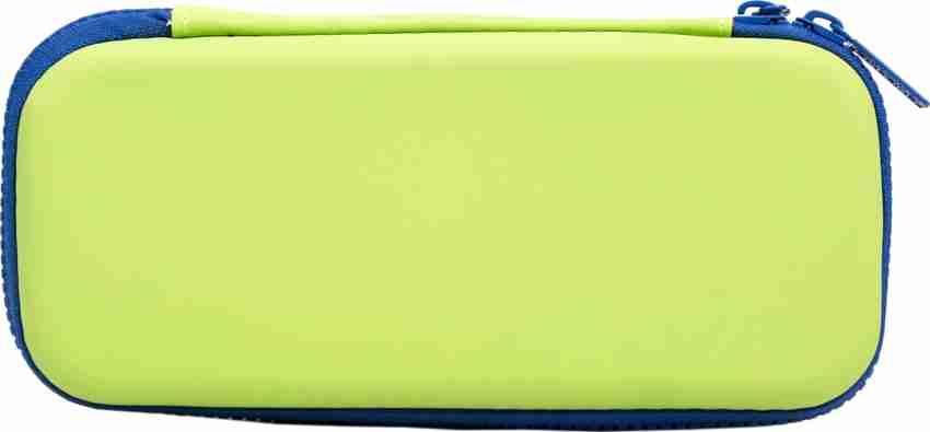 Small hard outlet pencil case