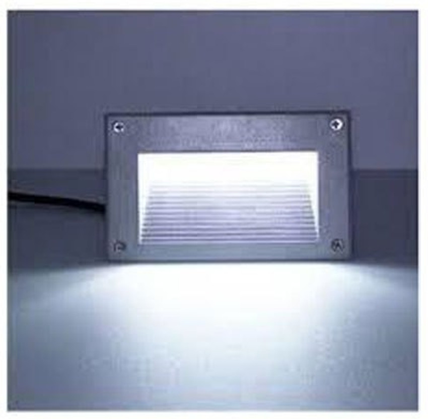 Foot lamp clearance 3 module