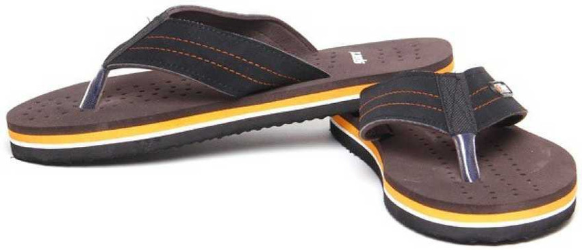 Sparx sales brown slippers