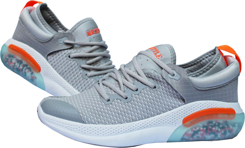 Trendy running shoes best sale 219