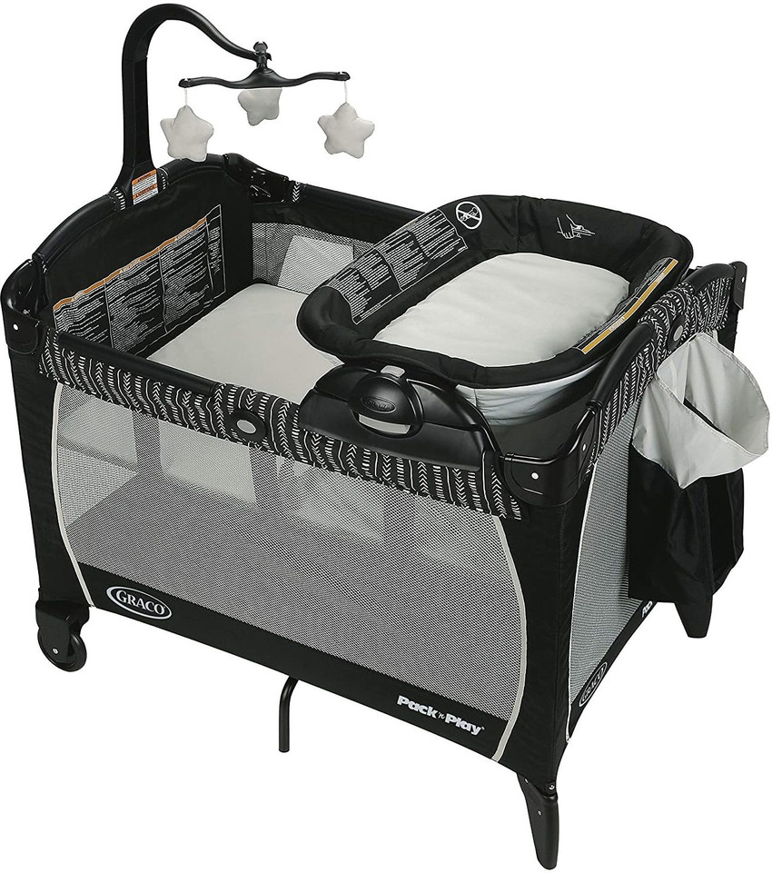 Graco bassinet changing table combo hot sale