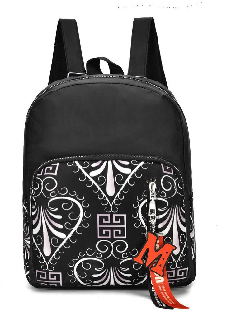 Ladies backpack flipkart best sale