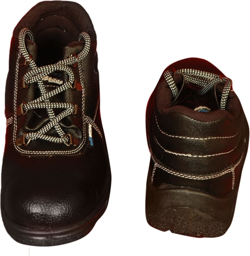 Electrical safety hot sale shoes price