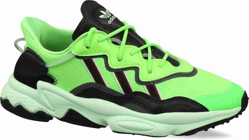 Ozweego neon green 2025