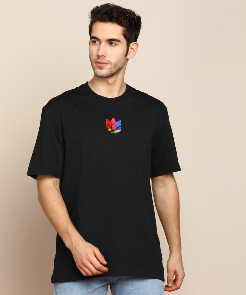 ADIDAS ORIGINALS Solid Men Round Neck Black T Shirt