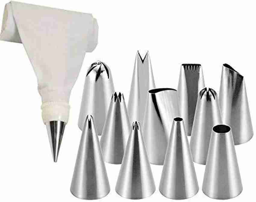 Piping bag nozzles top