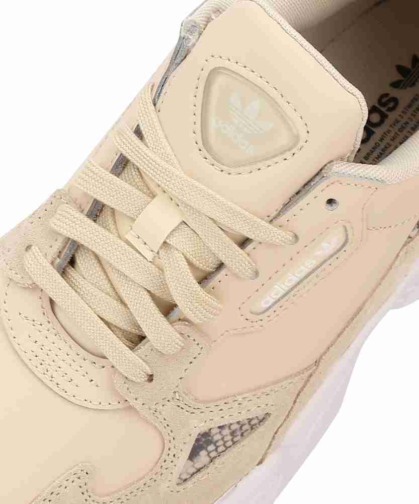 Falcon outlet beige adidas