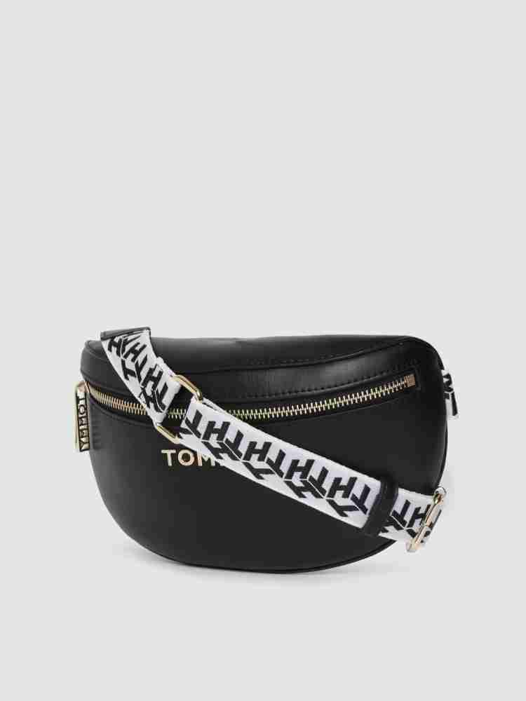 Tommy hilfiger best sale fanny pack price