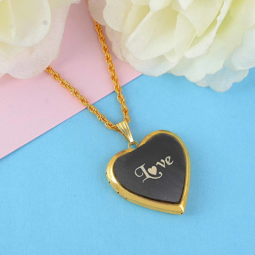 Gold deals locket love