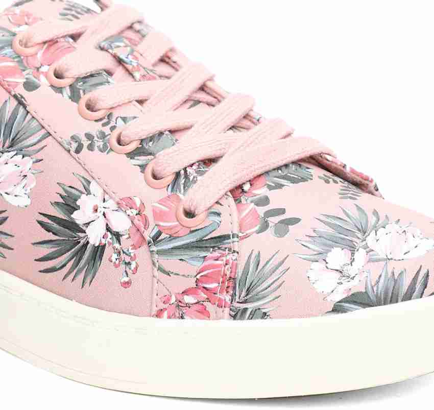 Bata floral hot sale shoes