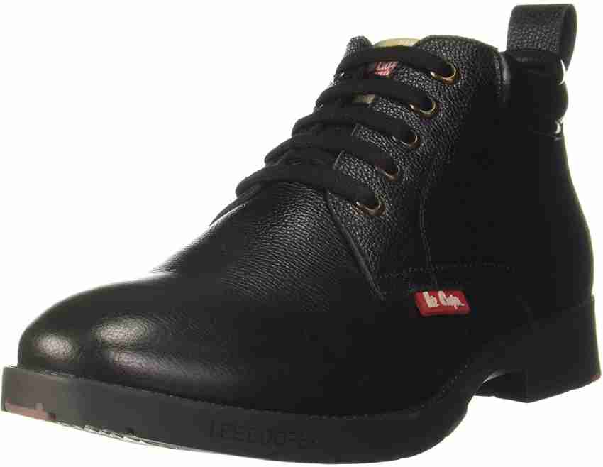 Lee cooper best sale boots flipkart