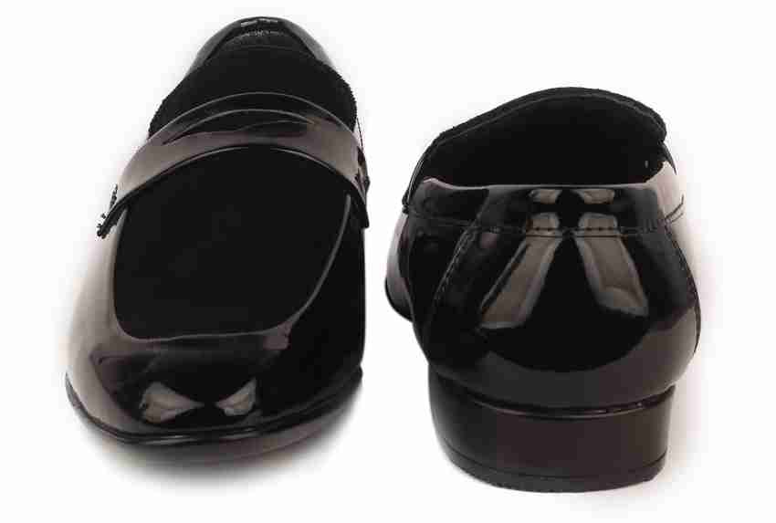 Patent leather slip on top