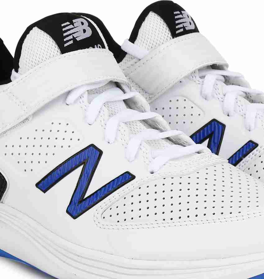 New balance 4040 cricket cheap shoes