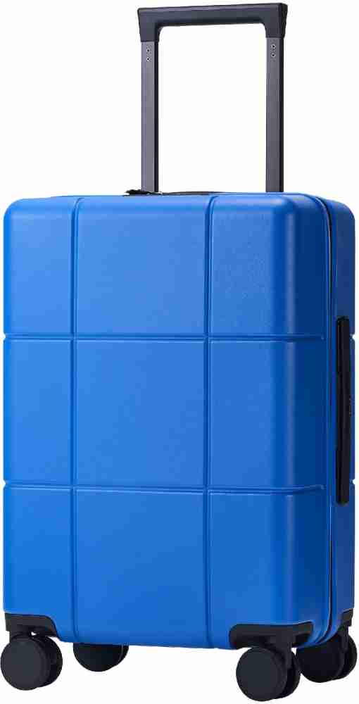 Mi store luggage flipkart