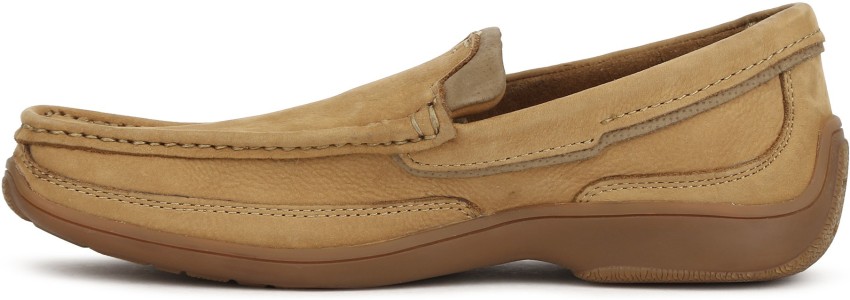 Woodland deals loafers flipkart