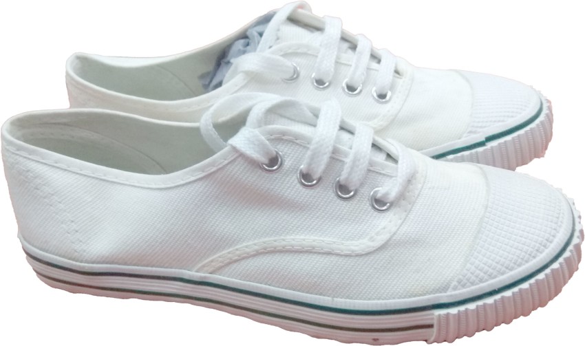 Relaxo school hot sale shoes white