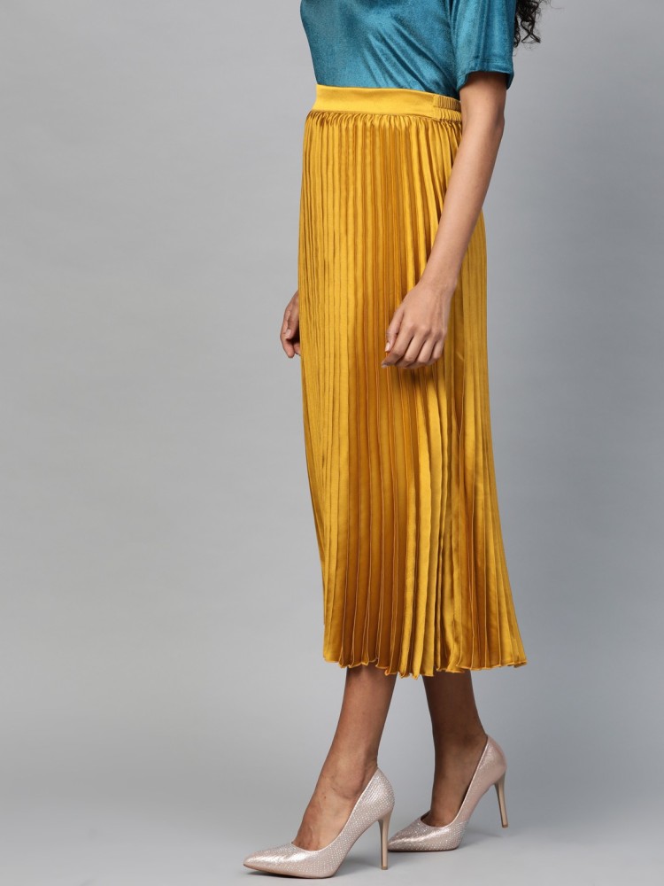 Mustard yellow 2024 velvet skirt