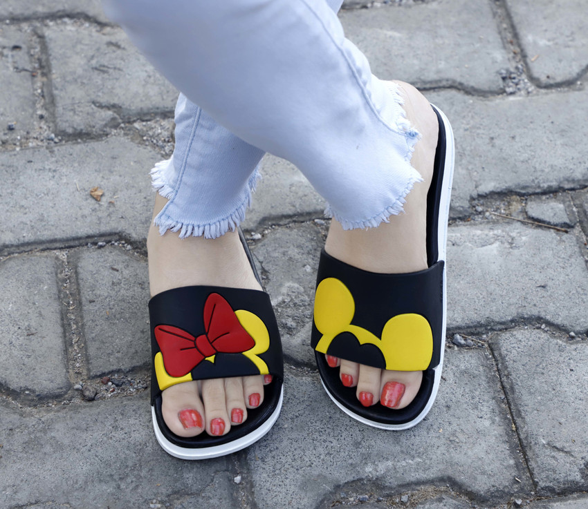 Mens mickey on sale slippers
