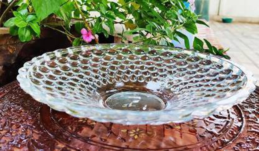 Glass outlet fruit tray