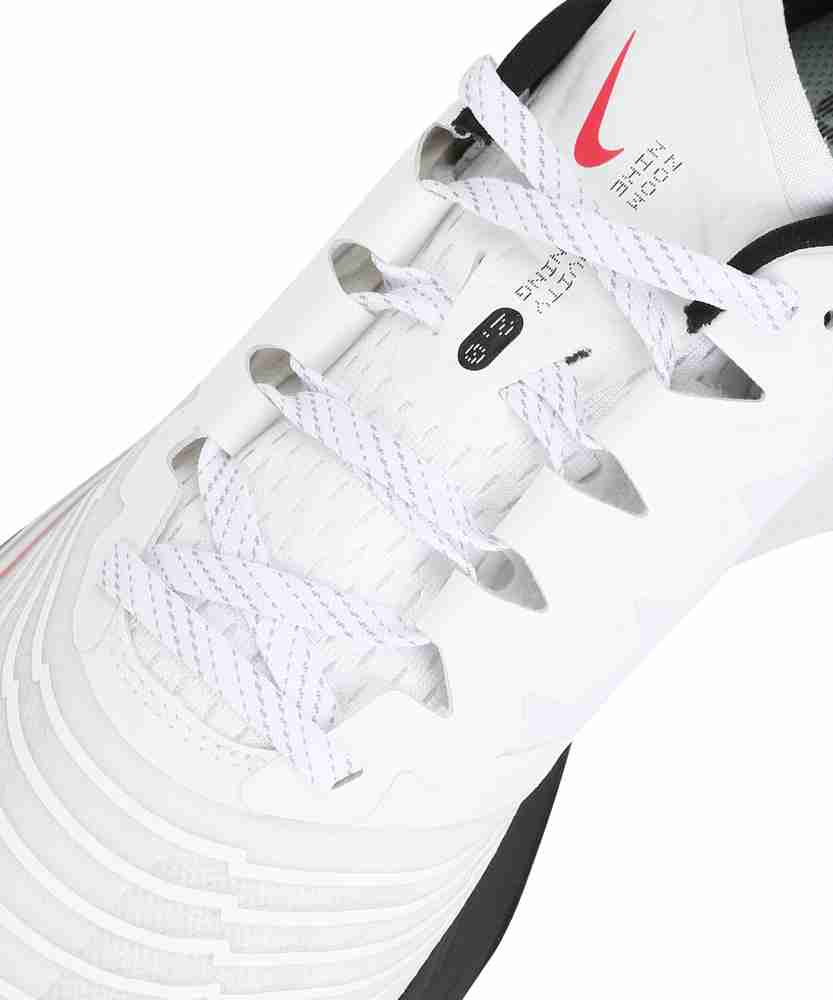 Nike zoom gravity on feet best sale