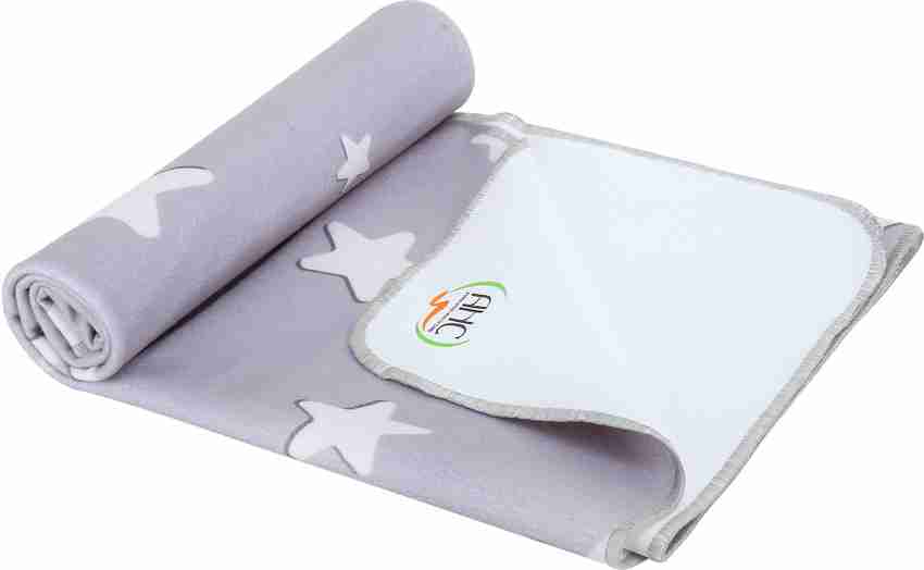 AHC Baby Printed Quick Dry Sheet Size Medium 100 cm x 70 cm Grey Star Print Bed Protector Bunk Price in India Buy AHC Baby Printed Quick Dry Sheet Size Medium 100 cm x 70 cm Grey Star Print Bed Protec...