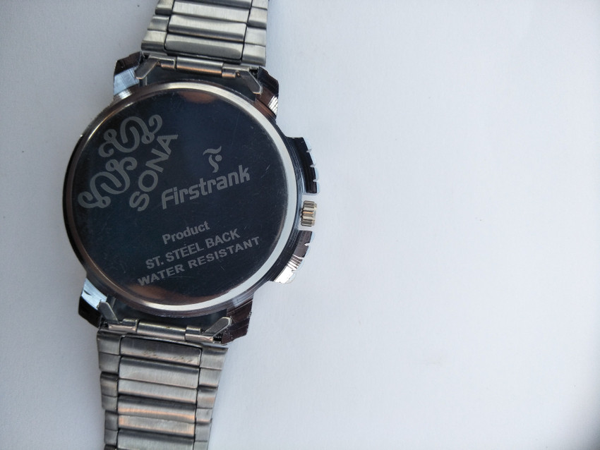 Stainless steel back new arrivals water resistant watch price