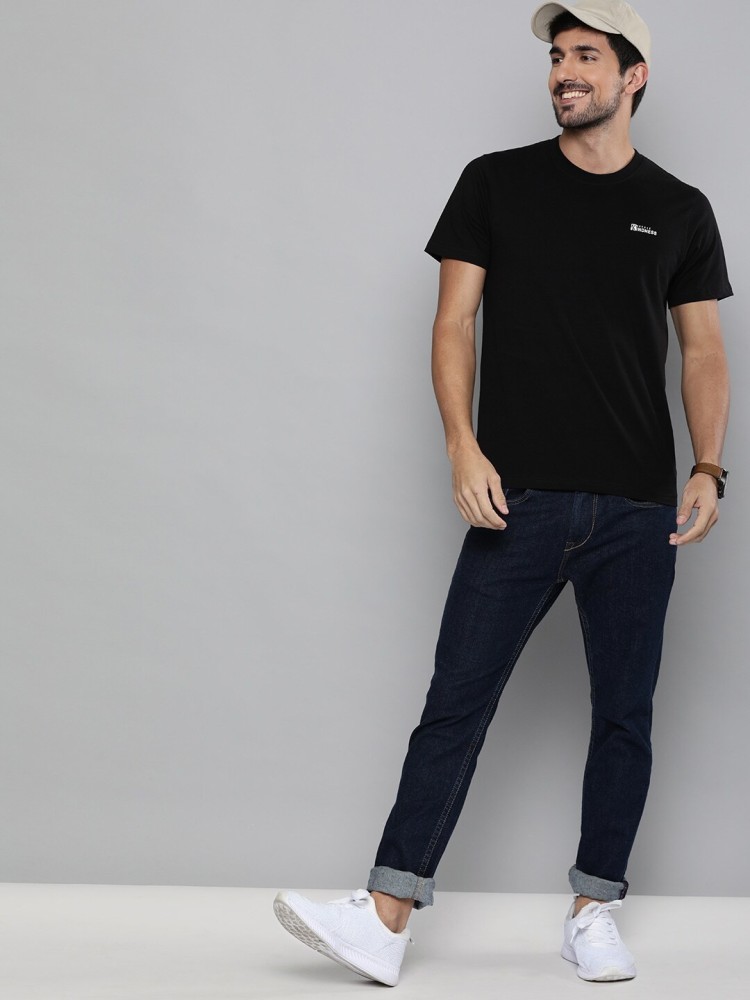 HERE&NOW Solid Men Round Neck Black T-Shirt - Buy HERE&NOW Solid Men Round  Neck Black T-Shirt Online at Best Prices in India