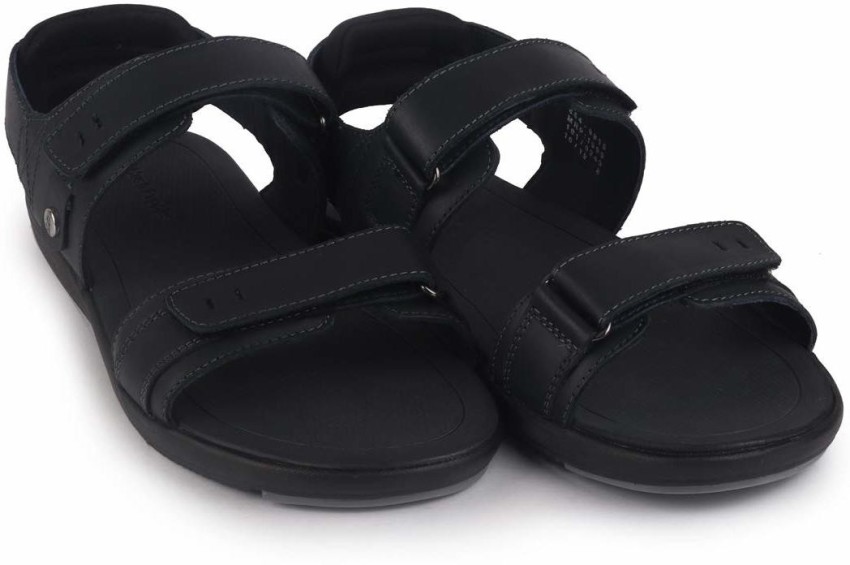 Hush puppies sandals discount flipkart