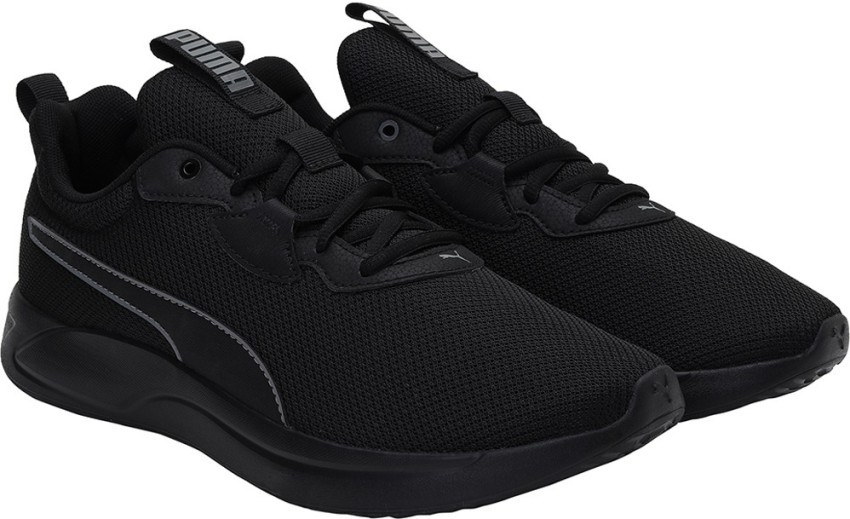 Full black 2025 puma shoes