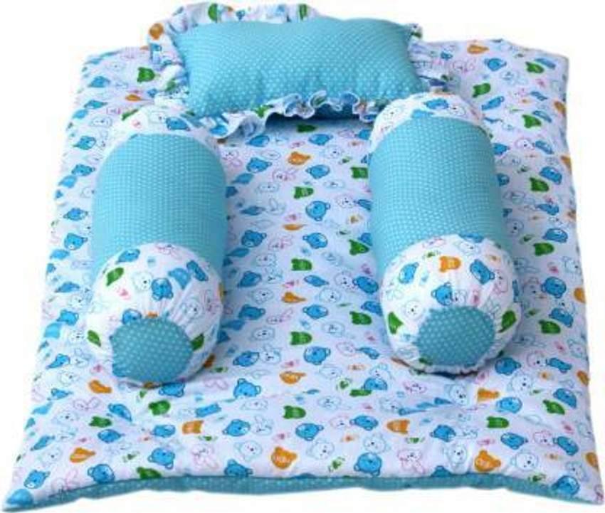 Baby bed with sales pillow