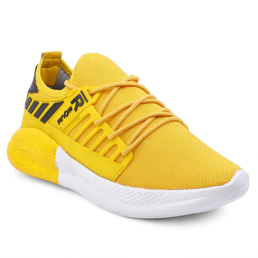 FREEDOM DAISY Running Shoes For Men Buy FREEDOM DAISY Running