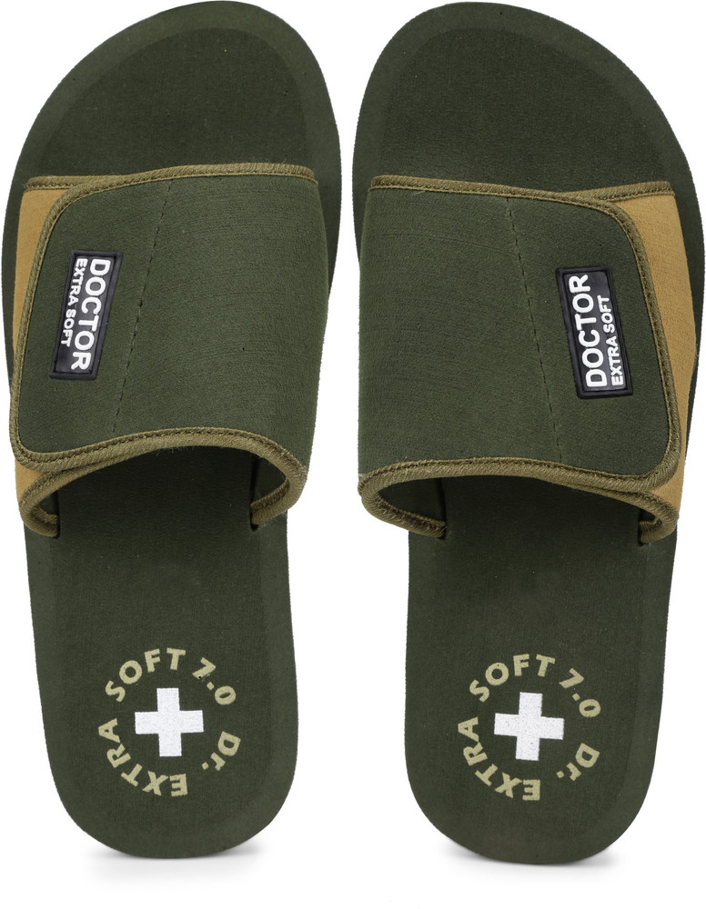 Extra large hotsell mens slippers