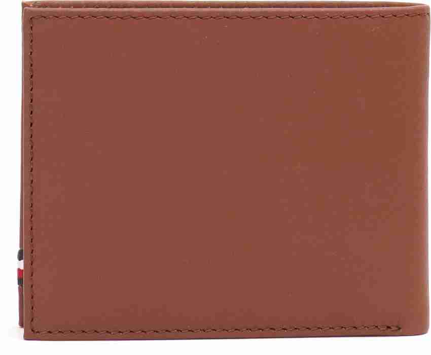 Tommy hilfiger hot sale wallets flipkart