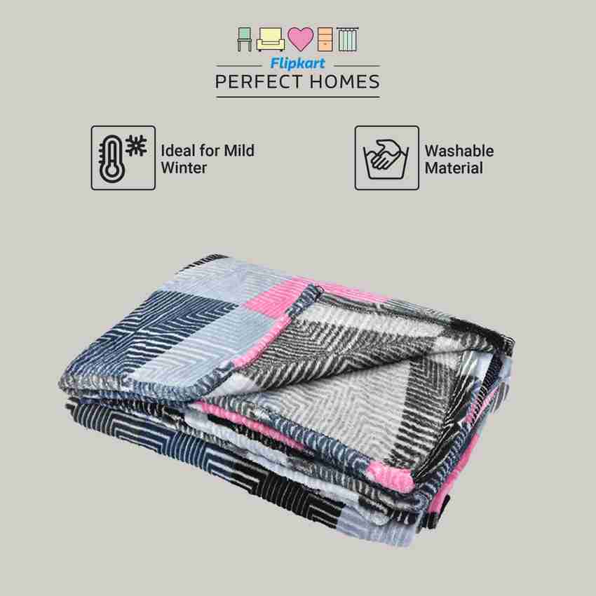 Blankets deals in flipkart