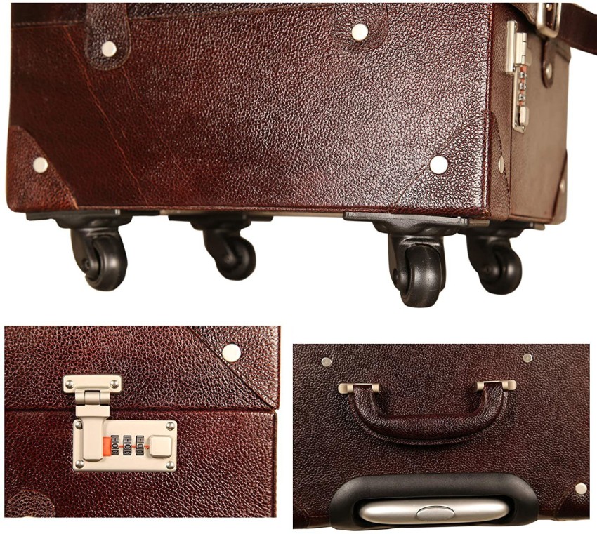 Brown leather E/W Soft Trunk Bag with logo strap