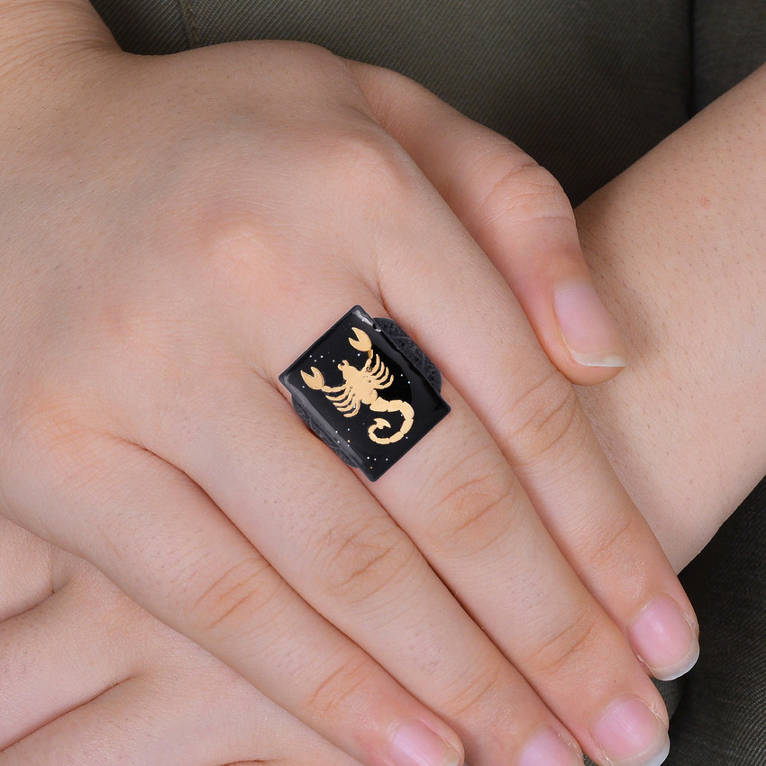 Black brass finger ring hotsell
