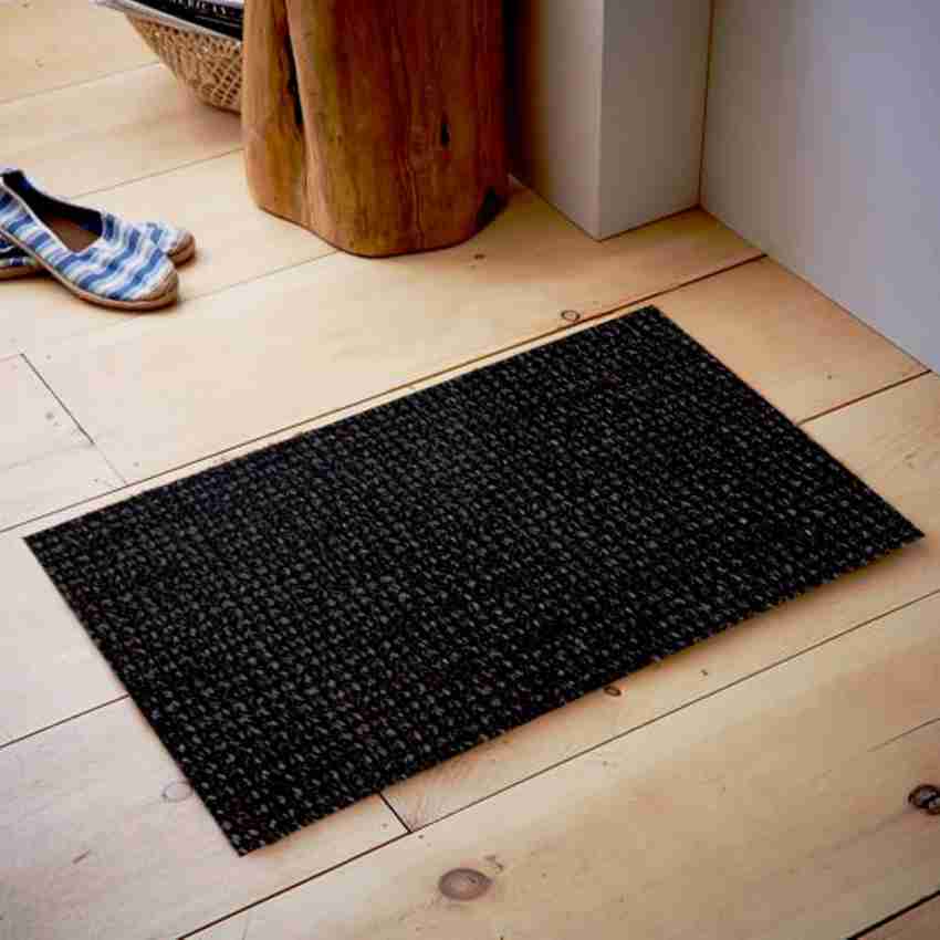 https://rukminim2.flixcart.com/image/850/1000/kk8mcnk0/mat/m/c/e/free-pvc-black-dirt-rub-off-mesh-entrance-doormat-foot-mat-with-original-imafzmw3ntywhbqh.jpeg?q=20