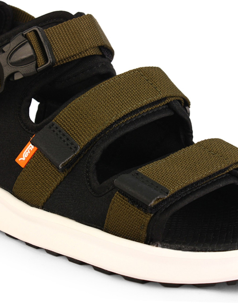 Vento sandals sales flipkart