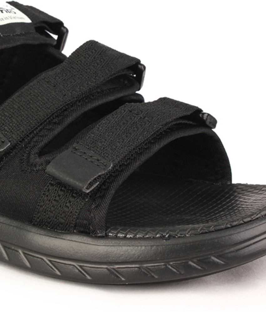 Vento sandals store flipkart