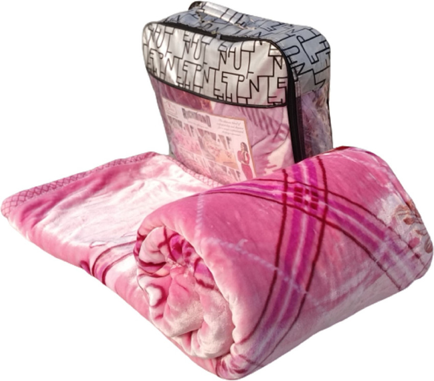 Kochhar deals signature blanket