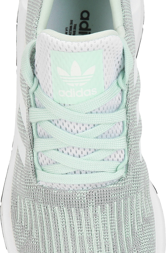 adidas swift run vapor green