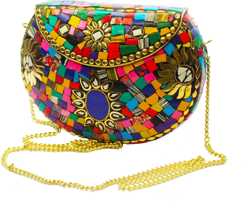 Multi colored clutch clearance