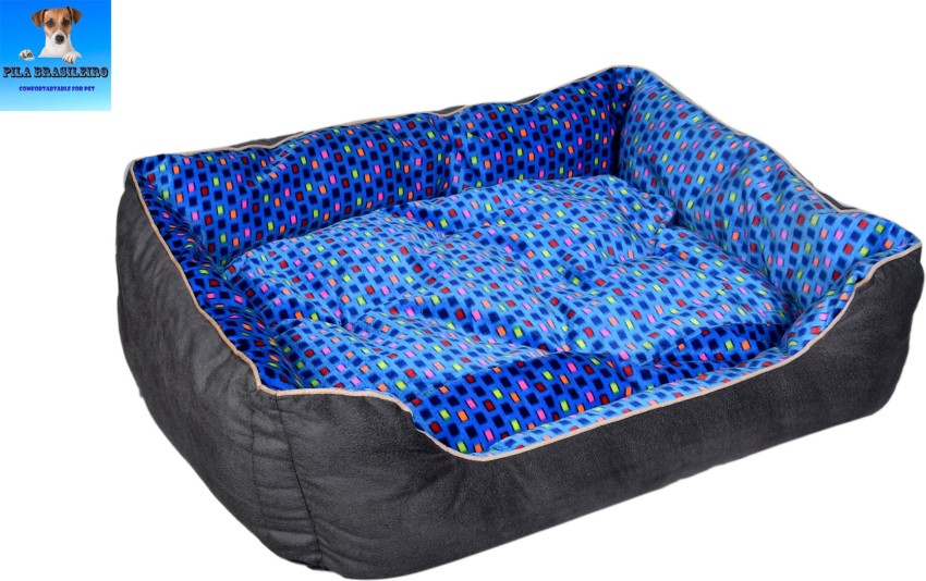 Square plastic outlet dog bed