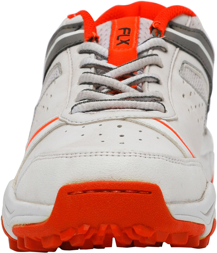 Cricket shoes in decathlon new arrivals
